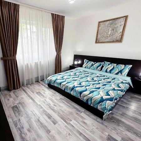 Comfort Apartment Targoviste Exterior foto